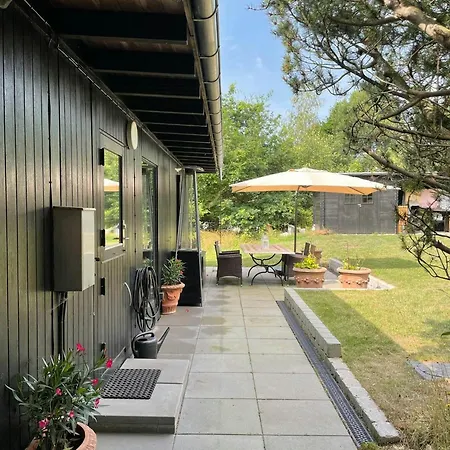 An Undisturbed 60s Summer House Close To The Sea *